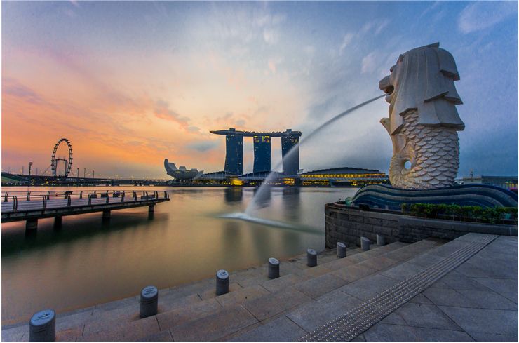 Picture Of Merlion Statue At Merlion Park Singapore